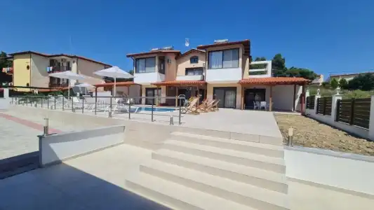 Maisonette Allegro - 33