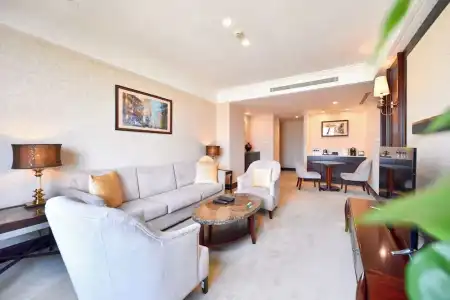 Evergreen Laurel Shanghai - 52