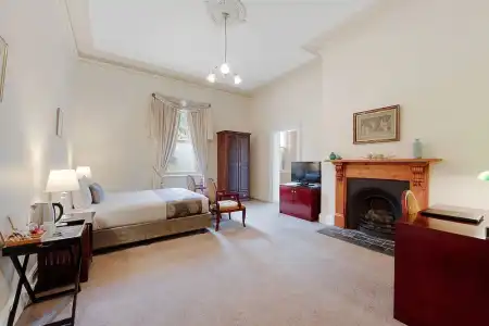 Waratah on York - 71