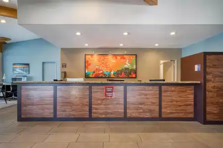 Best Western Seven Seas - 1