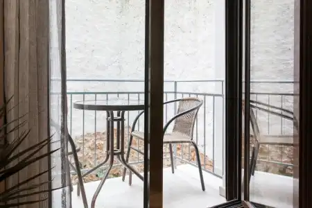 Nicholas Point Apartments and Rooms - 147