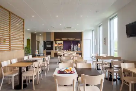 B&B Reims Bezannes - 18