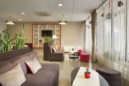 Ramada by Wyndham Lviv - 11