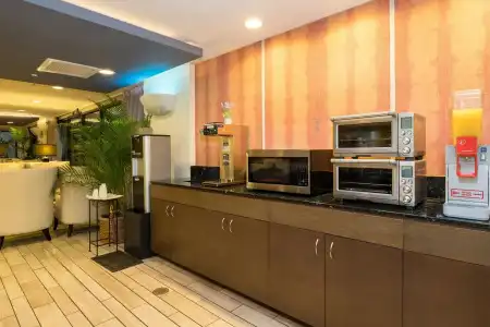 Vive Waikiki - 21