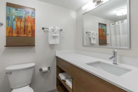 MainStay Suites Lexington I-75 - 52