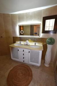 Fustera Villa El Salvador - 26