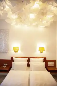 Boutique Krone München - 30