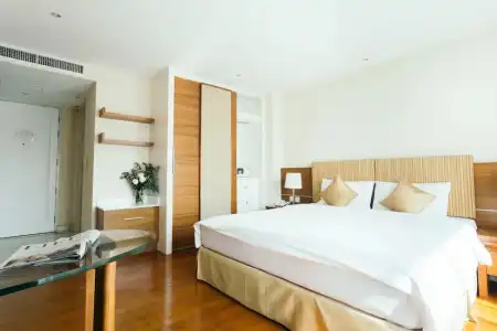Thomson Residence - 91