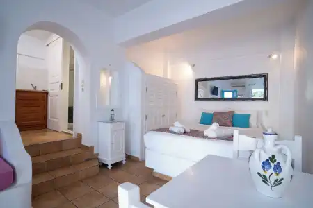 Salvatore Caldera Suites - 102