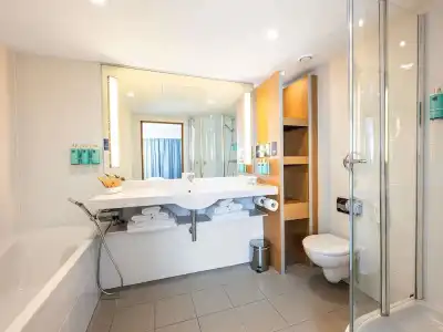 Novotel Cardiff Centre - 85