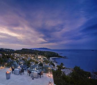 The Ritz-Carlton, - 32