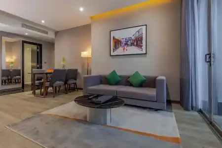 Le Sands Oceanfront Danang - 73