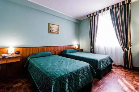 Lucrezia Borgia - 38