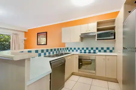 Blue Waters Apartments - 26