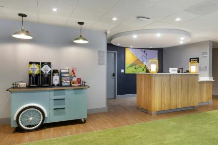 Spark by Hilton Atlanta Airport South College Park - 33