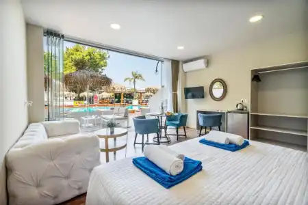 Bamboo Suites Adults Only - 25
