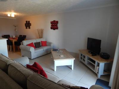 Tranquil Shores Holiday Apartments - 65