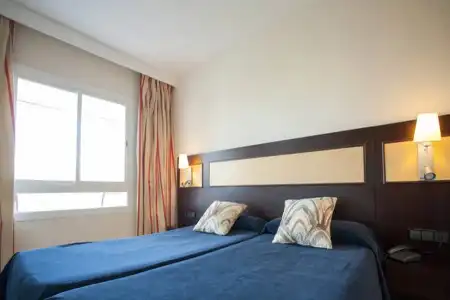 Illot Suites & Spa - 5