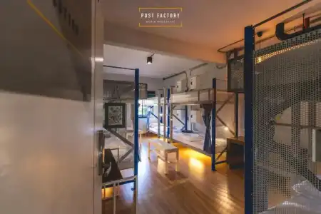 Post Factory Bed & Breakfast - 13