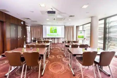 Holiday Inn London - Whitechapel by IHG - 9
