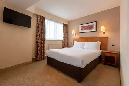 Birmingham Strathallan, BW Signature Collection - 120