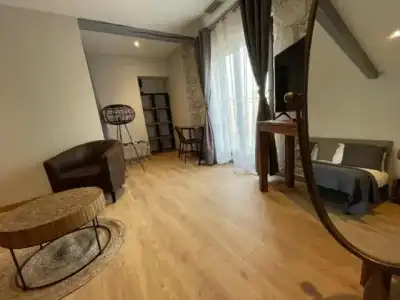 Hôtel le Galambre - 83