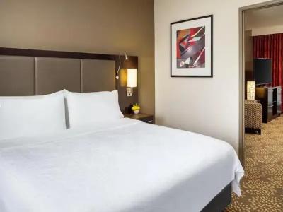 Holiday Inn & Suites Phoenix Airport North by IHG - 66