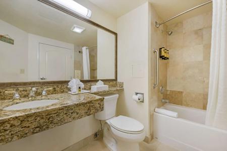 Best Western Plus Marina Shores - 51
