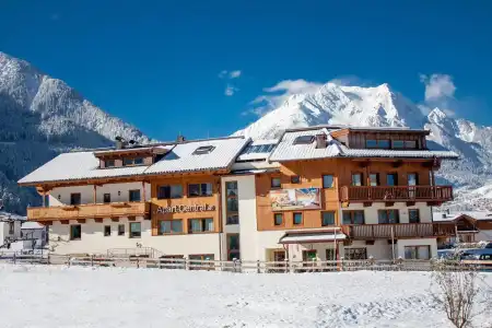 Apart Central – Premium Mountain & Garden - 17