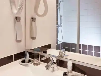ibis Paris Porte De Montreuil - 7