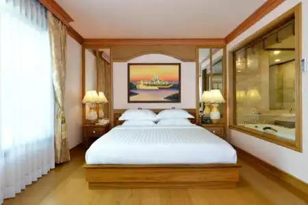 Peak Nimman Prestige - 72