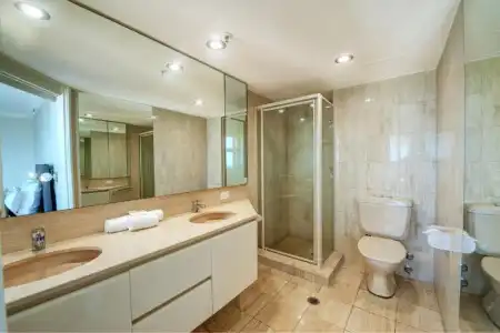 Contessa Holiday Apartments - 172