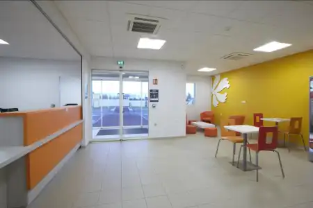 Hôtel Première Classe Caen Nord - Mémorial - 15