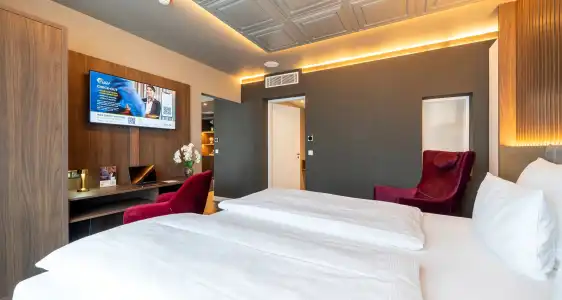 PLAZA Premium - 138