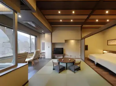 Nanaeyae - 11