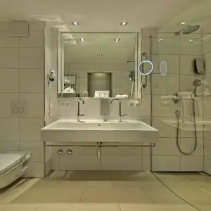 Bayerischer Hof - 9