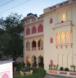 H R Palace - 13