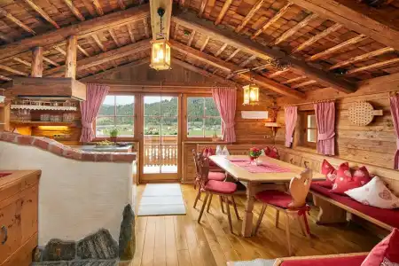 Almdorf Flachau - Luxus Hüttenurlaub - 113