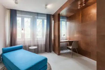 EMA House Suites - 59
