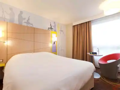 ibis Styles Honfleur Centre Historique - 3