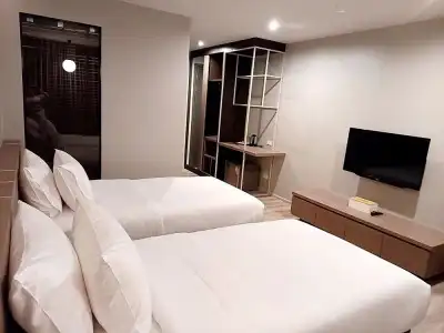 The Rise Suites, Chiang Mai - 3