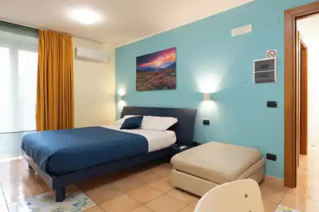 Vittoria Guest House - Salerno - 35