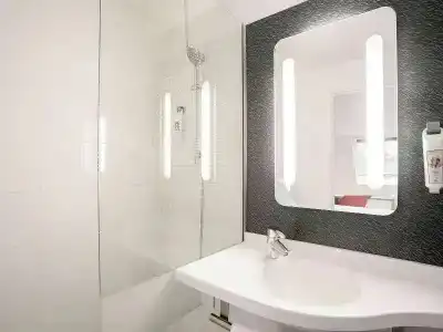 ibis Paris Maine Montparnasse 14ème - 55