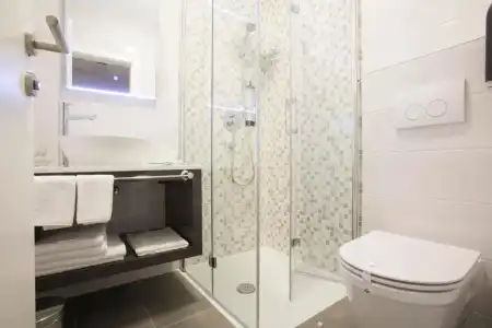 Intermezzo - 105