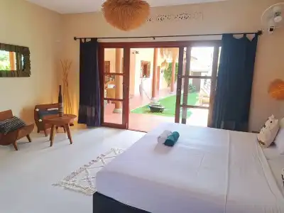Laura's Guest House - adult only - - 111