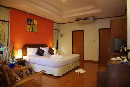Lanta Manda - 4