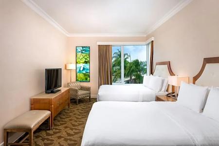 DoubleTree by Hilton San Diego Bayside - 115