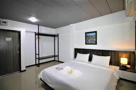 The 168 Gallery Residence - 17