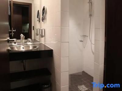 Schiller5 & Boardinghouse - 82