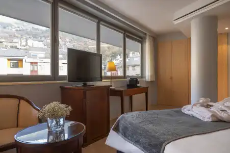 Hesperia Andorra - 7
